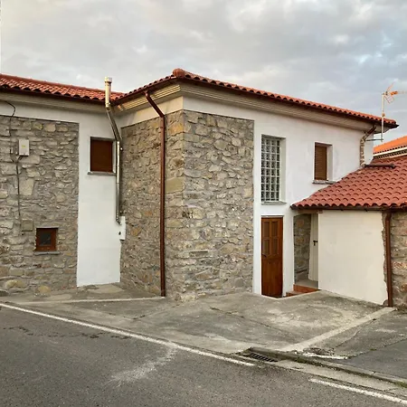 Casa Luis “el Ferre” *